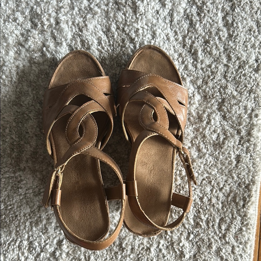 AEROSOLES Tan Wedge Sandals